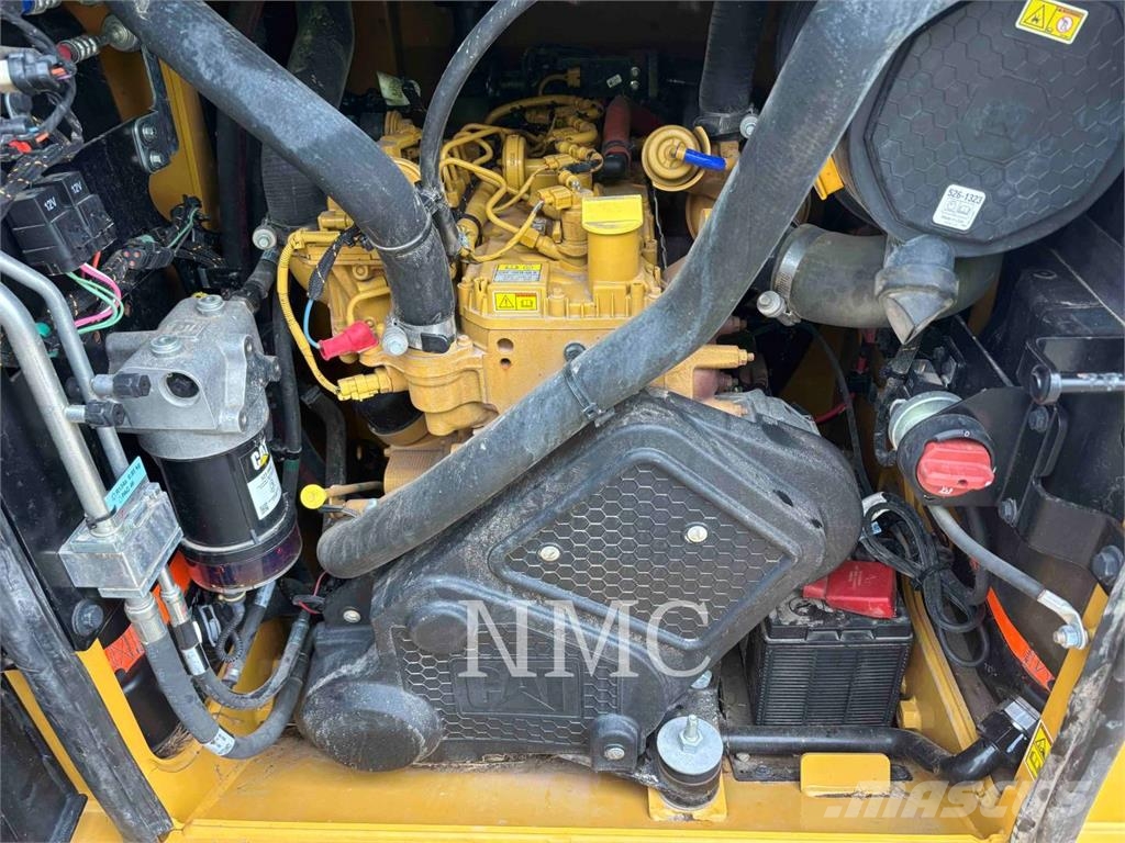CAT 265 Vikšriniai krautuvai