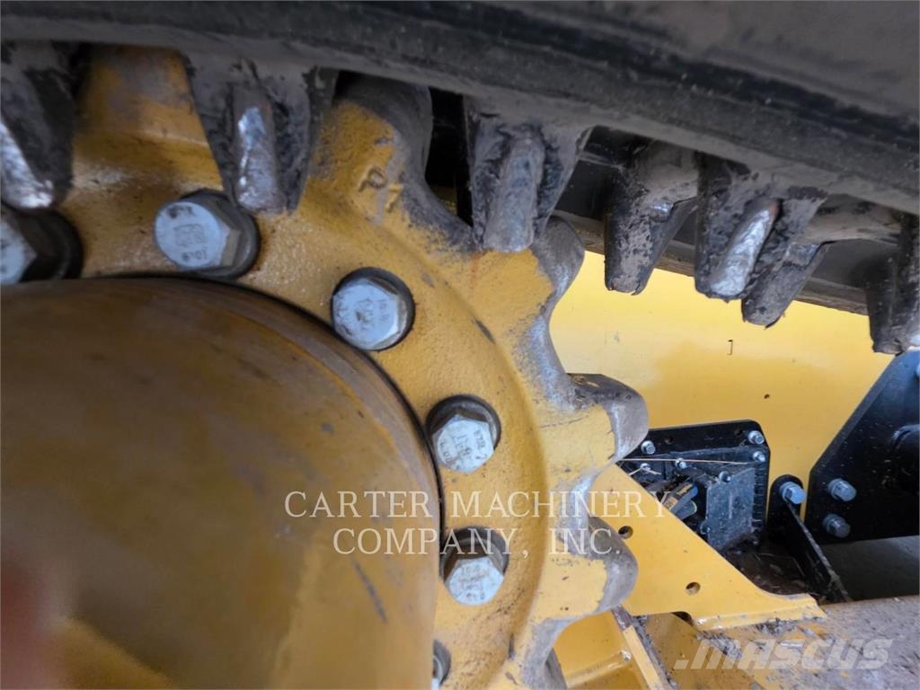 CAT 265 Kompaktlader