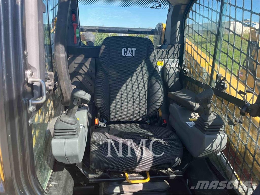 CAT 265 Pale cingolate