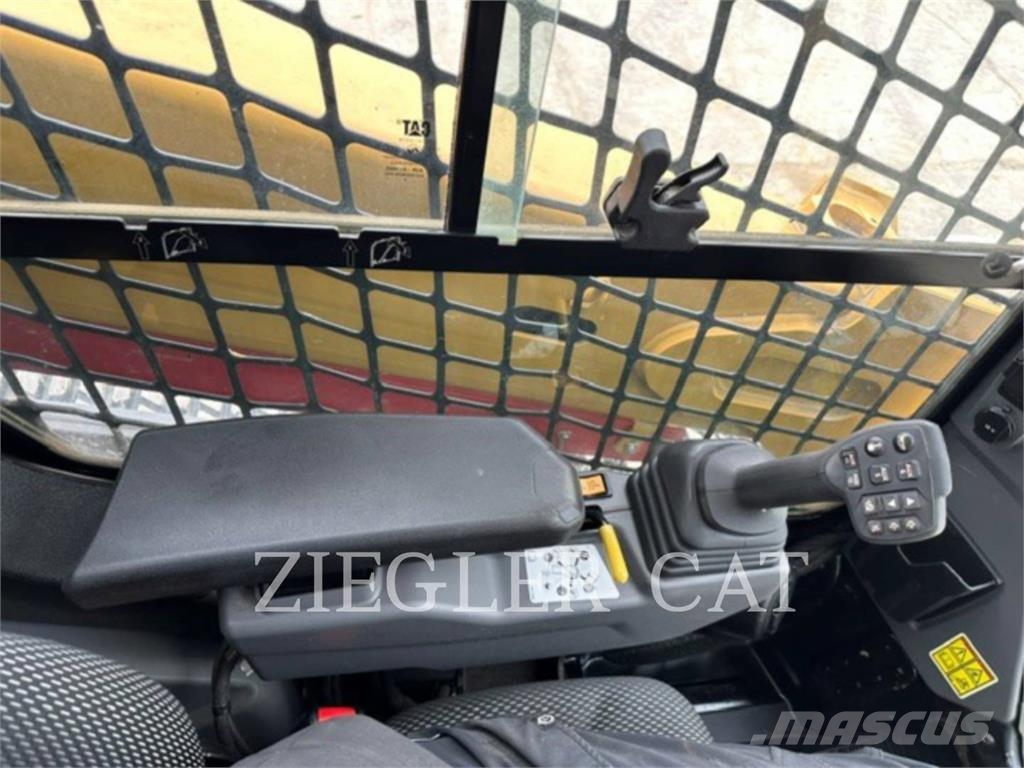 CAT 265-05 Lánctalpas homlokrakodók