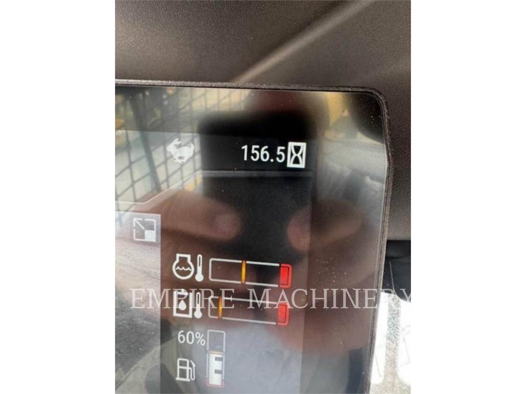 CAT 265-5 CA لوادر انزلاقية التوجيه