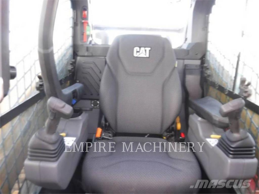 CAT 265-5 CA لوادر انزلاقية التوجيه