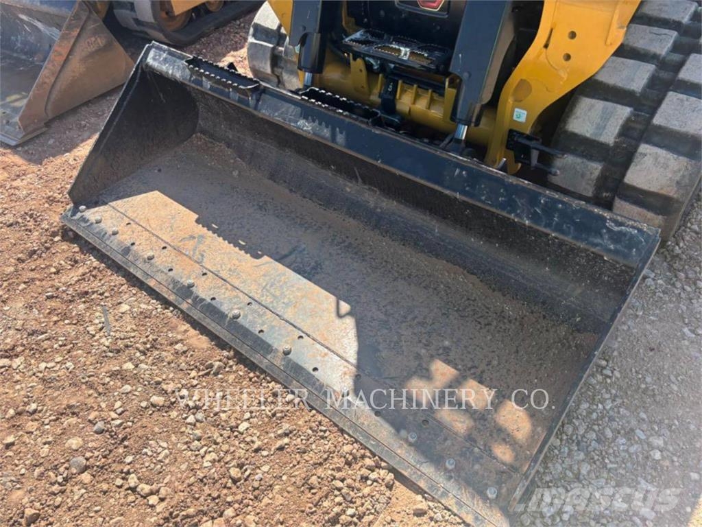CAT 265 C3HF Pásové nakladače