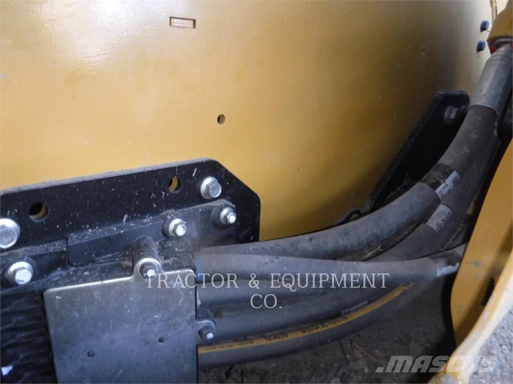 CAT 265 HP3CB Mini Pale Gommate