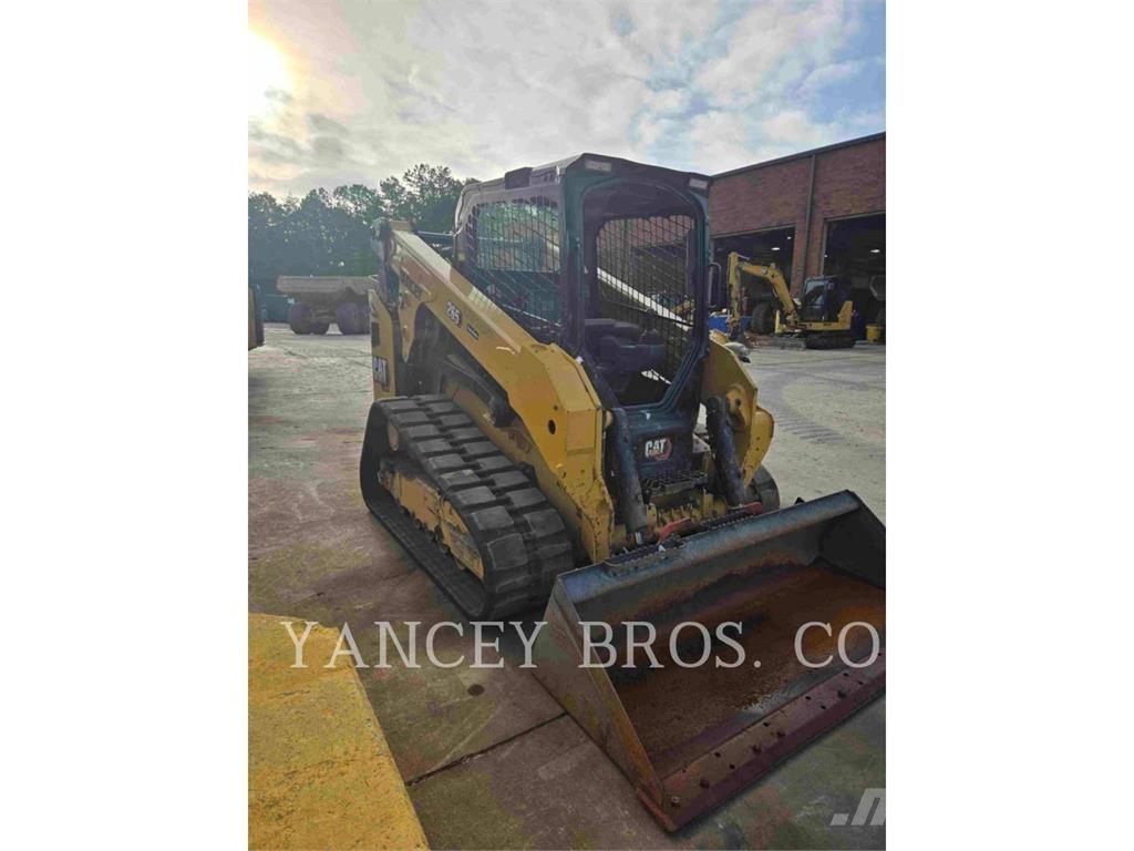 CAT 26505 لوادر انزلاقية التوجيه