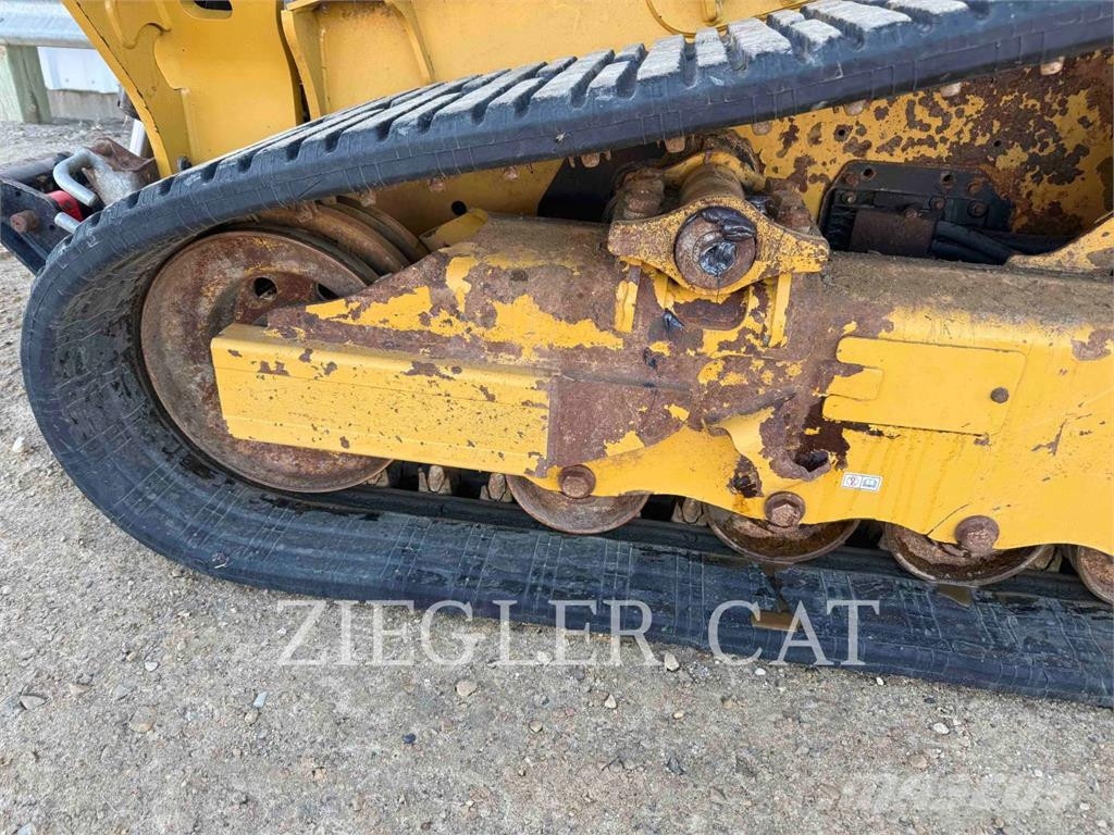 CAT 26505 Kāpurķēžu iekrāvēji