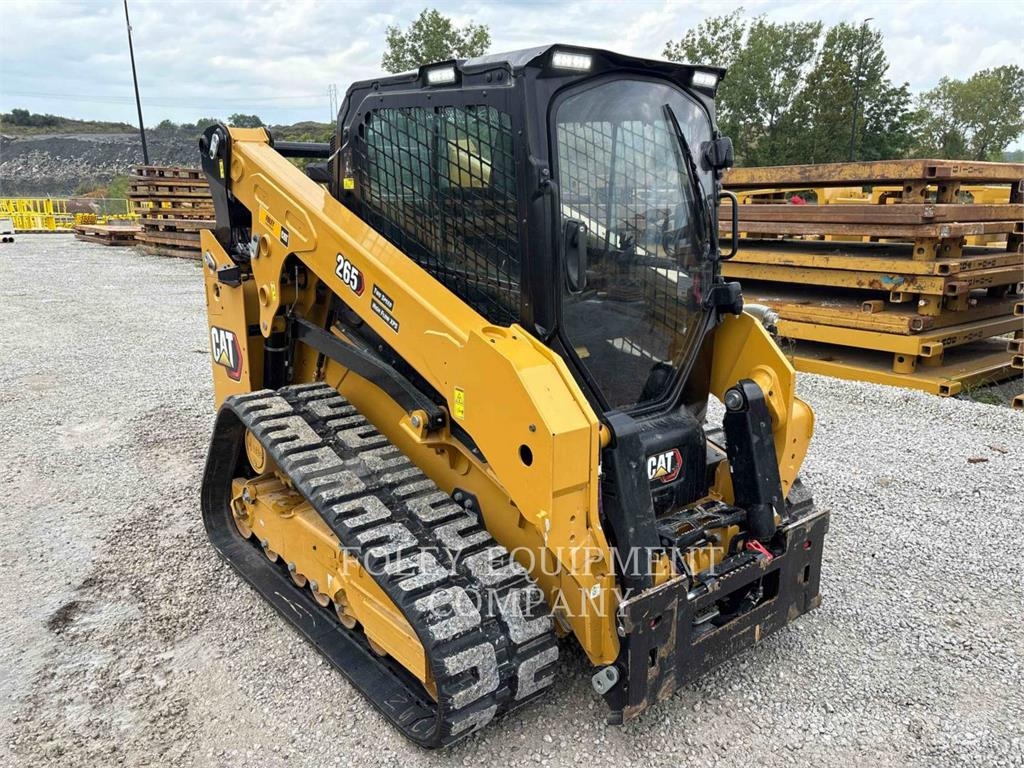CAT 26505 Liukuohjatut kuormaajat