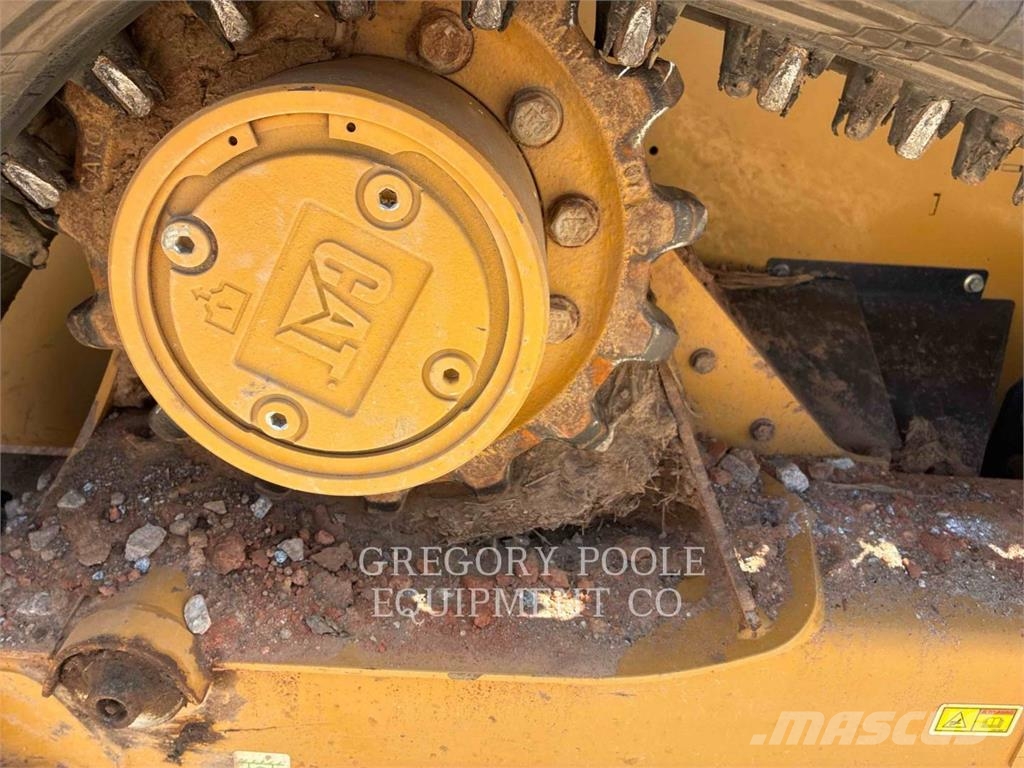 CAT 26505 Lánctalpas homlokrakodók