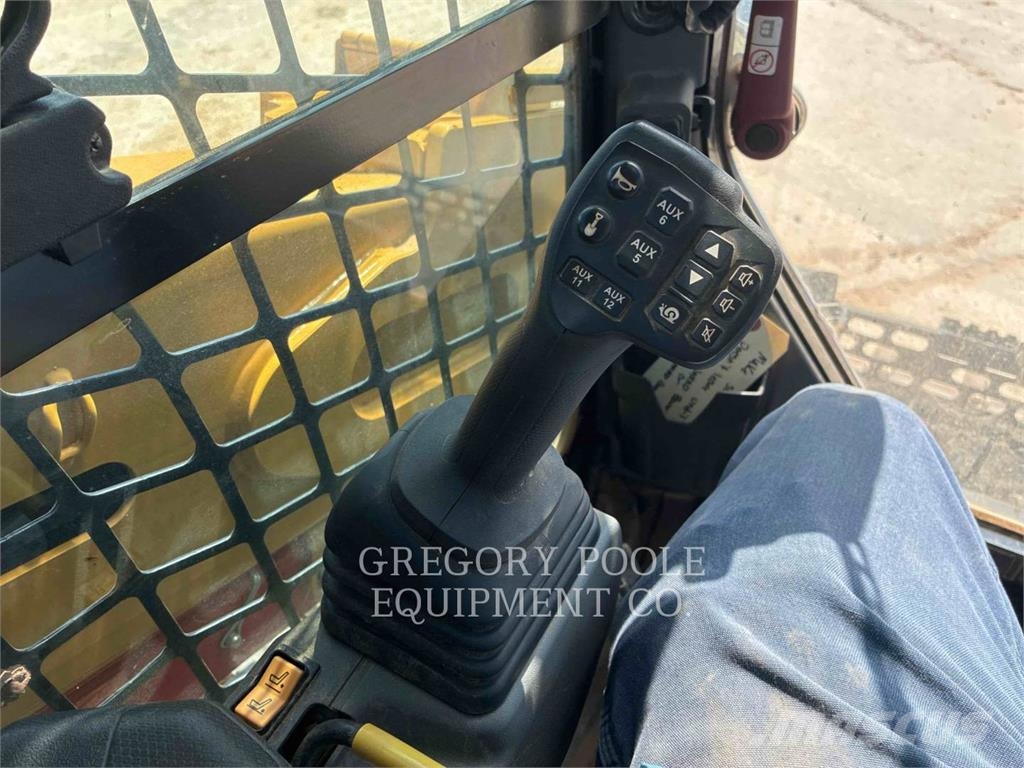 CAT 26505 Lánctalpas homlokrakodók