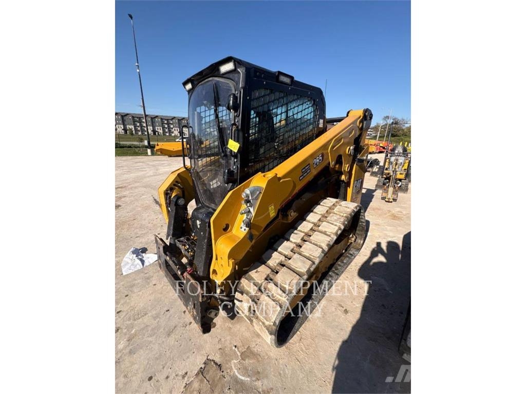 CAT 26505XC Kompaktlader