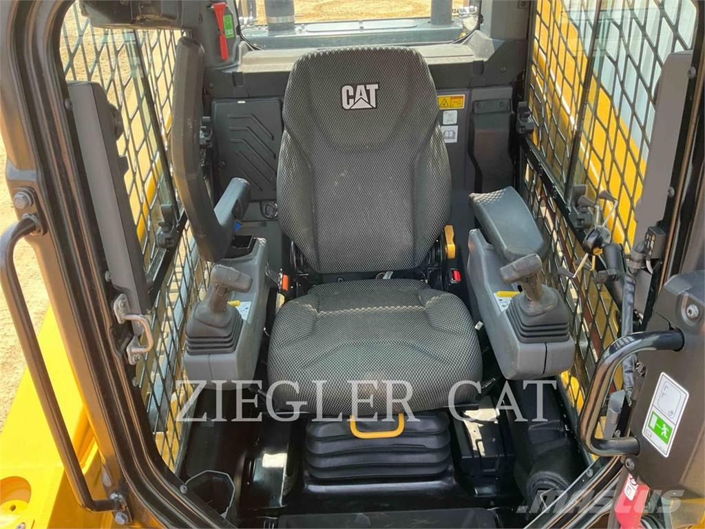 CAT 270 Мини-погрузчики