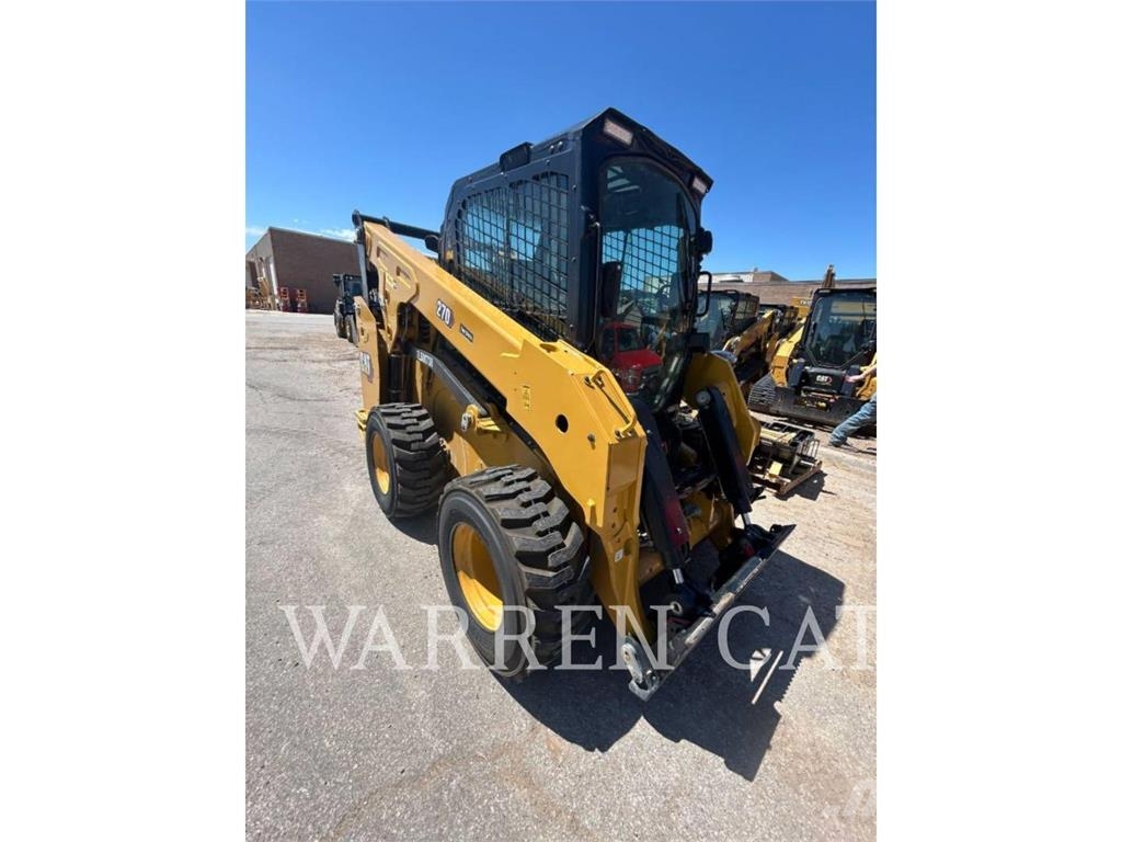 CAT 270 C3H2 لوادر انزلاقية التوجيه