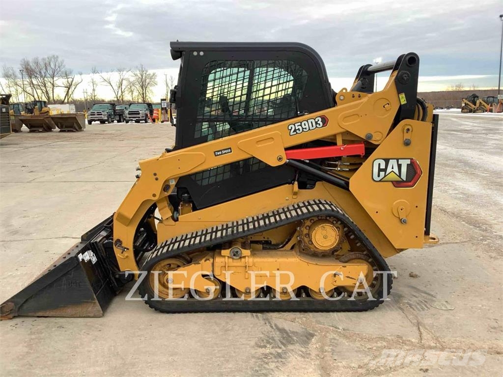 CAT 272D Minilæsser - skridstyret
