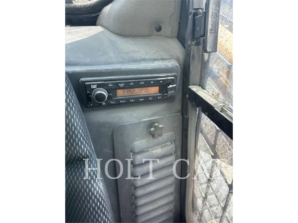 CAT 272D CAB Φορτωτάκια