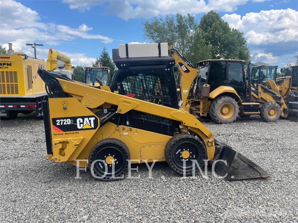 CAT 272D2 Φορτωτάκια