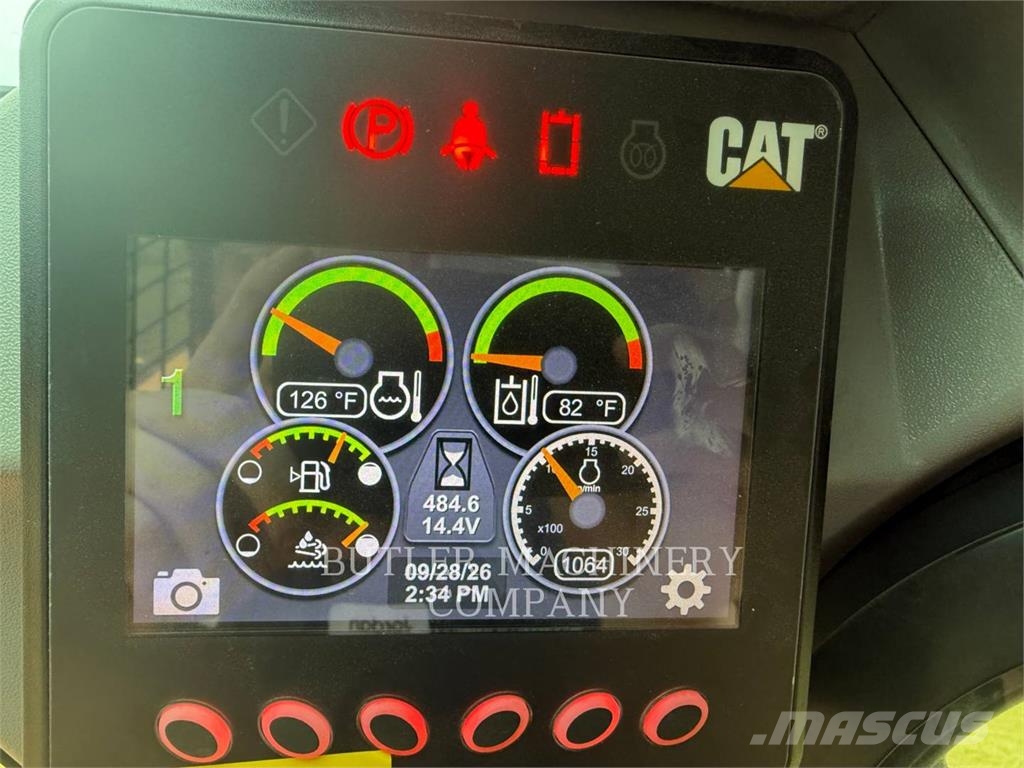CAT 272D2 Schrankladers