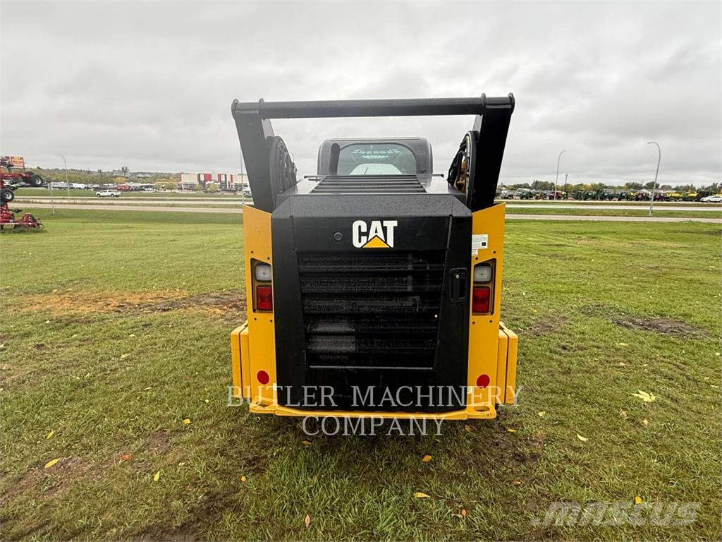CAT 272D2 Schrankladers
