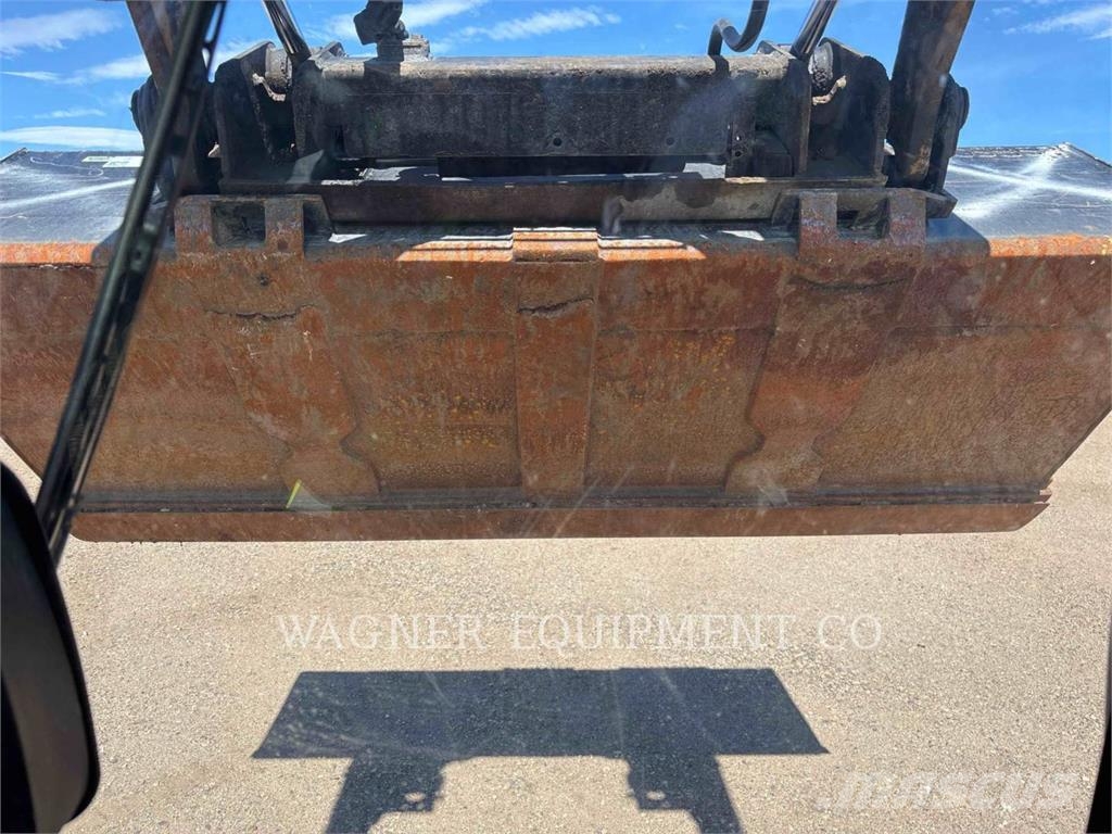 CAT 272D2 XHP Kompaktrakodók
