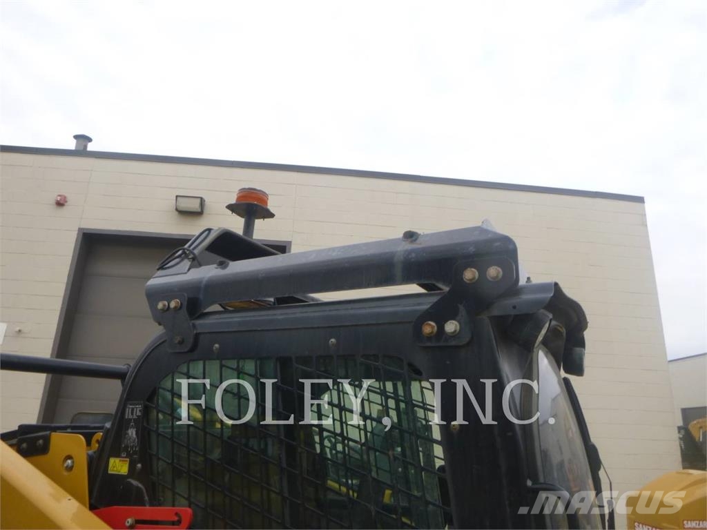 CAT 272D2XHP Φορτωτάκια
