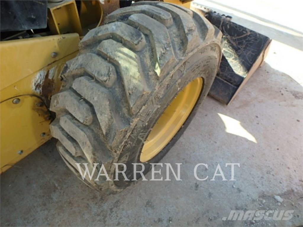 CAT 272D3 C3H1 Φορτωτάκια