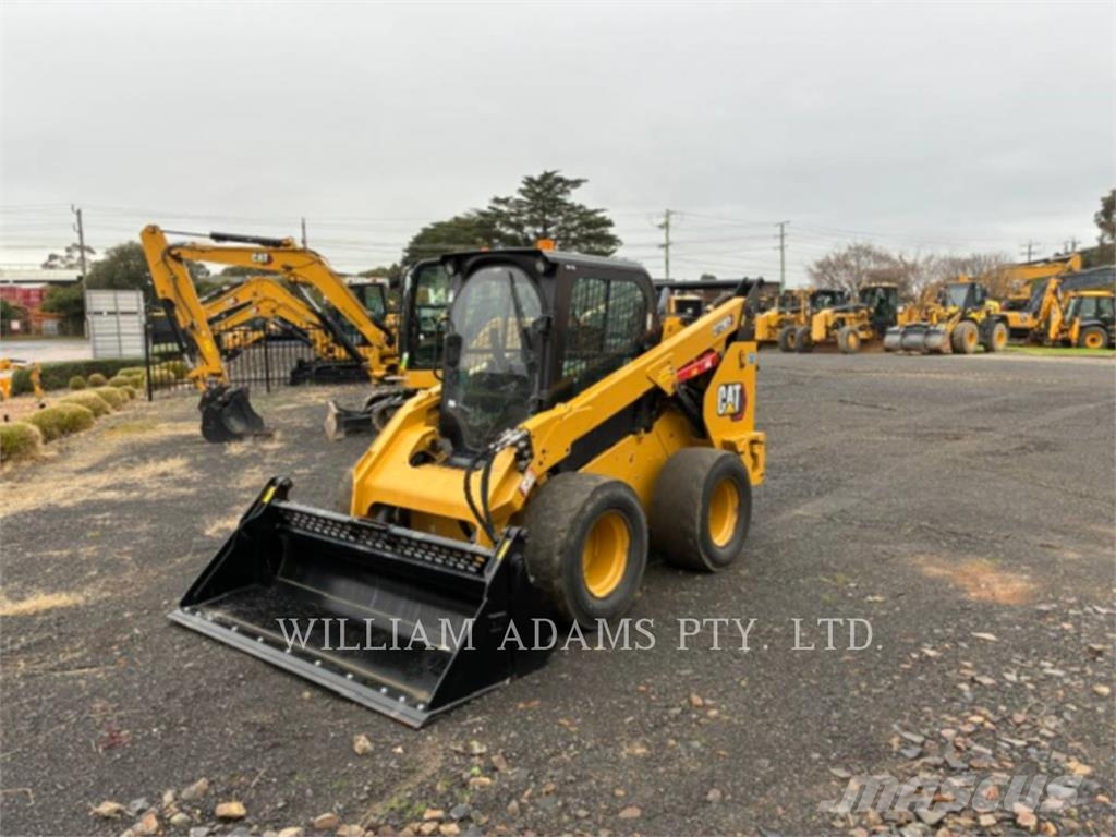 CAT 272D3 XE Skid steer loaders