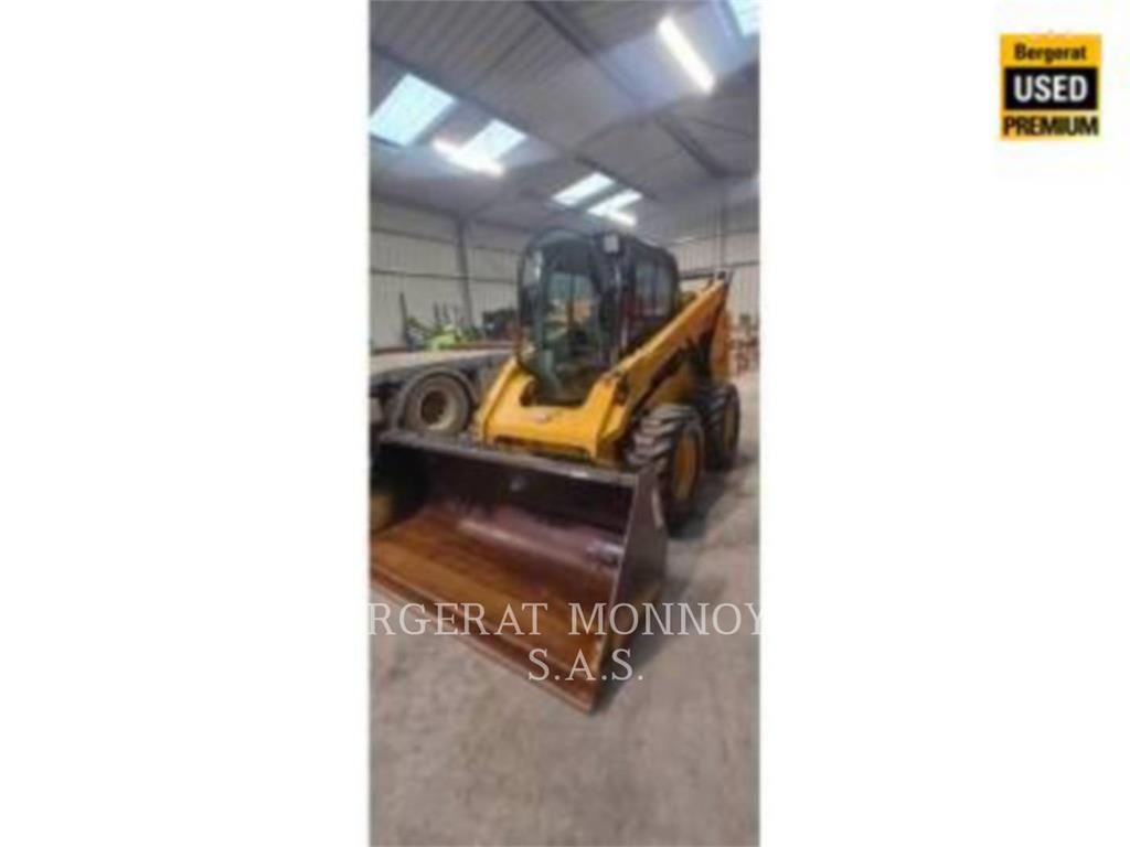 CAT 272D3 XE Chargeuse compacte