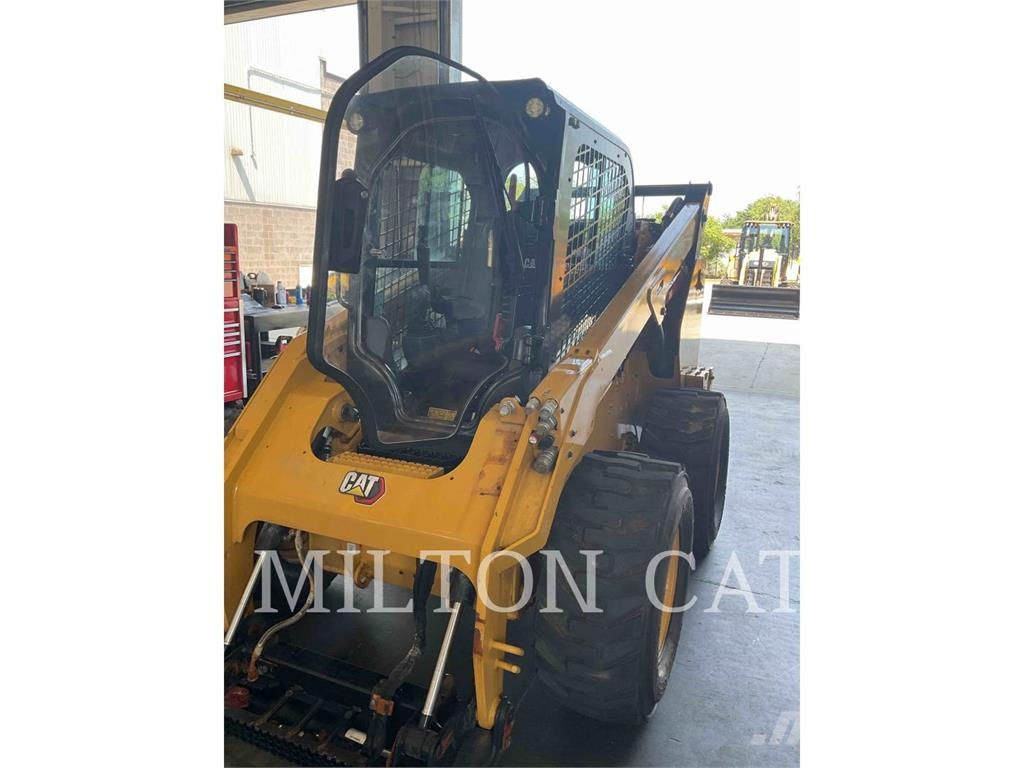 CAT 272D3 XHP Φορτωτάκια