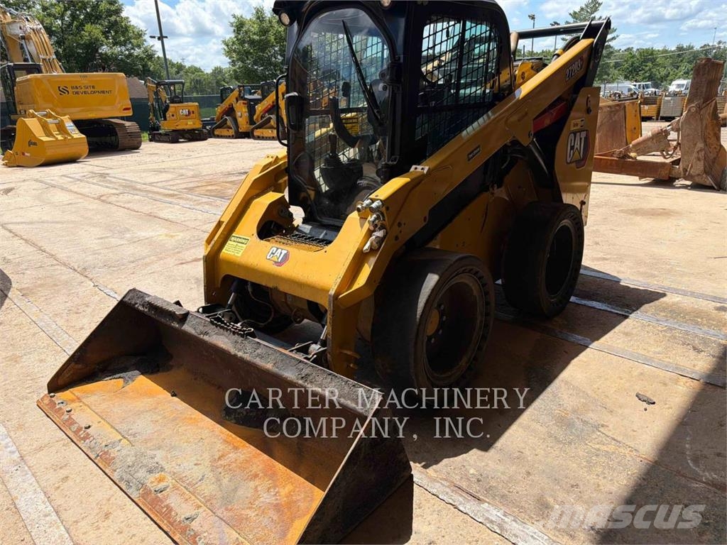 CAT 272D3XE لوادر انزلاقية التوجيه