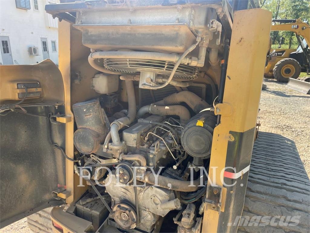 CAT 277B Rupsladers