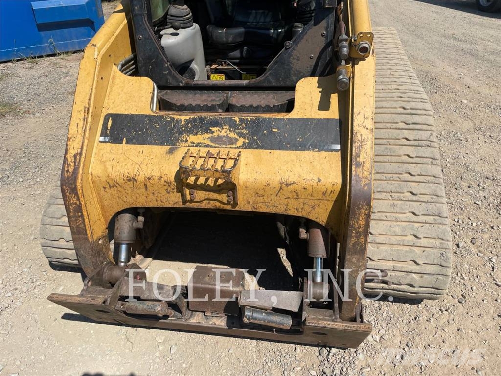 CAT 277B Rupsladers