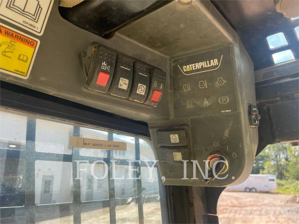CAT 277B Rupsladers