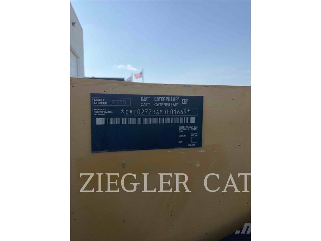 CAT 277B Laderaupen
