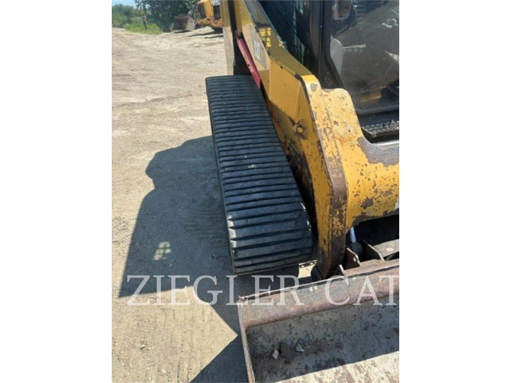 CAT 277C2 Paletli yükleyiciler