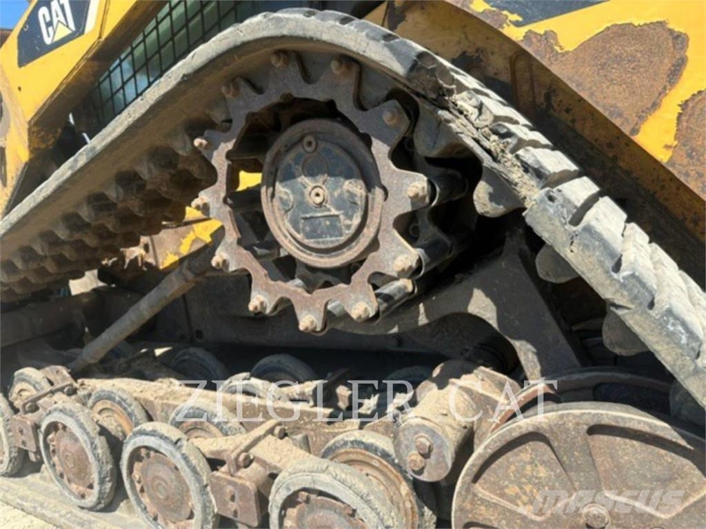 CAT 277C2 Paletli yükleyiciler