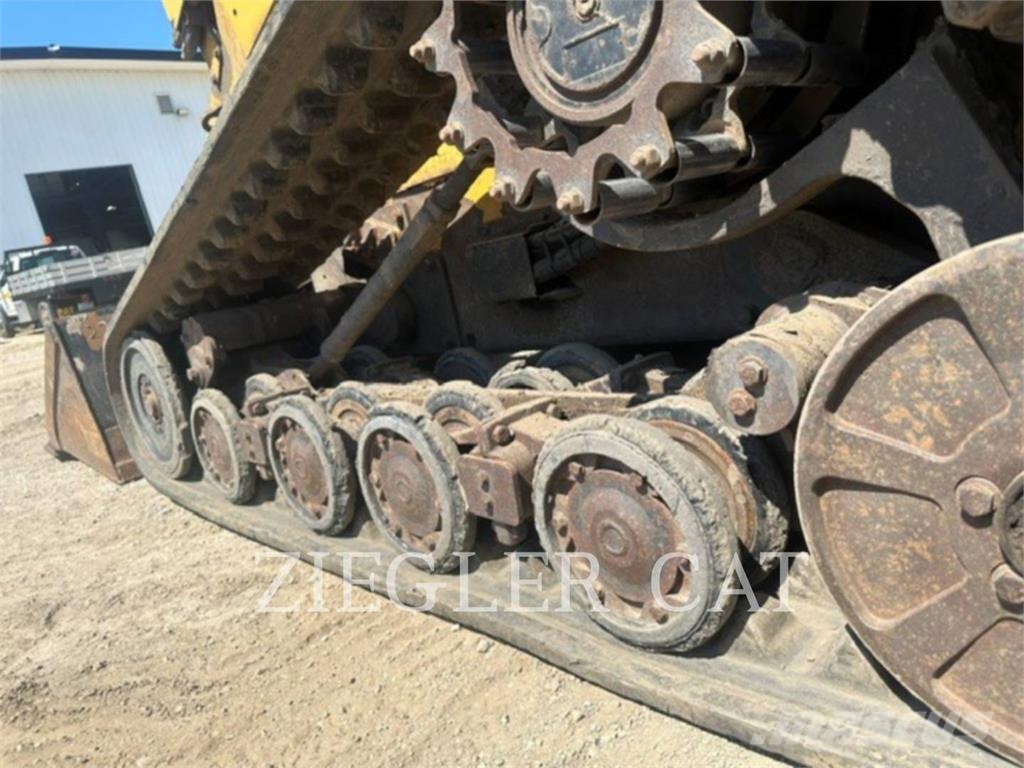CAT 277C2 Paletli yükleyiciler