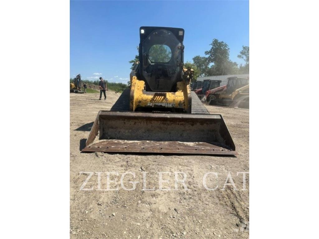 CAT 277C2 Paletli yükleyiciler