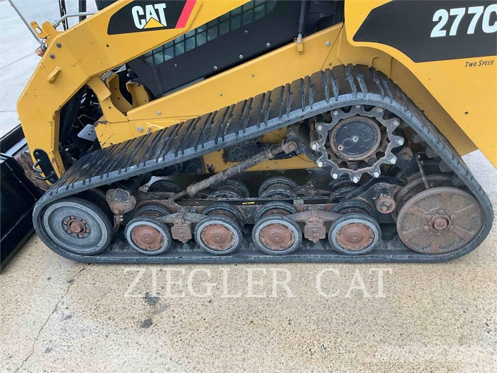 CAT 277C2 Nakladalci goseničarji