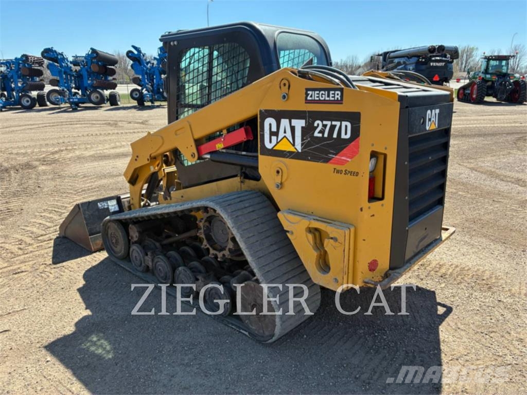 CAT 277D Crawler loaders
