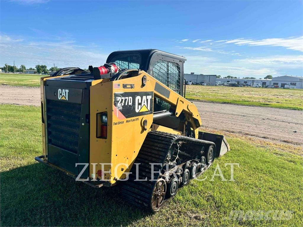 CAT 277D Telakuormaajat
