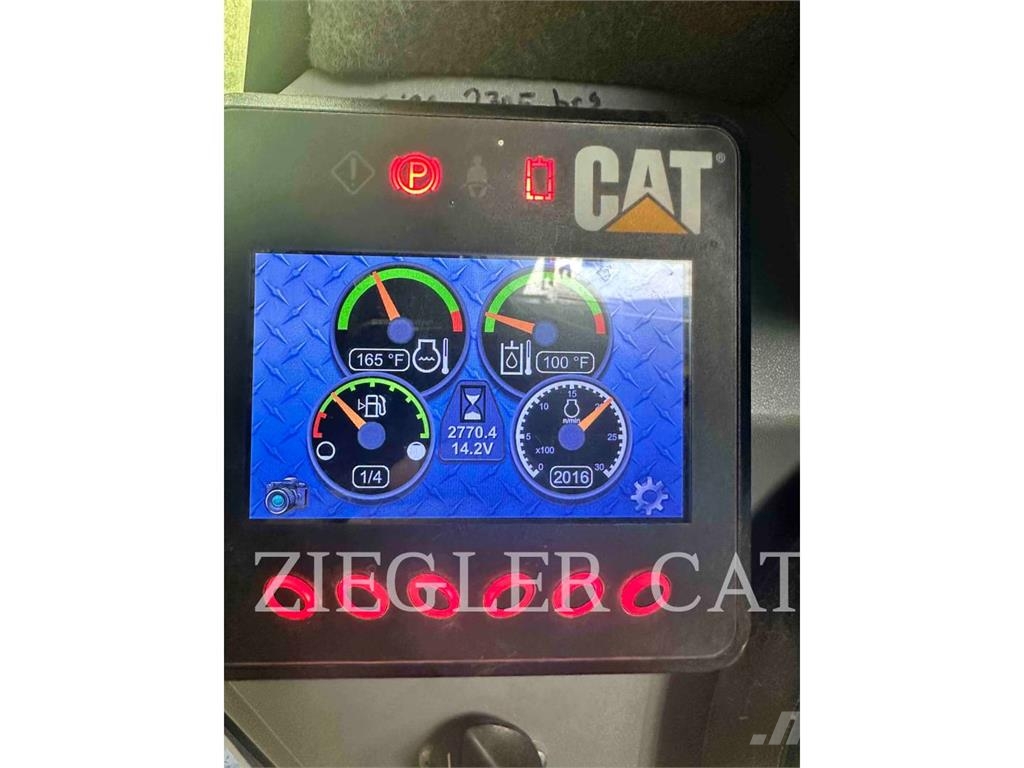 CAT 277D Telakuormaajat
