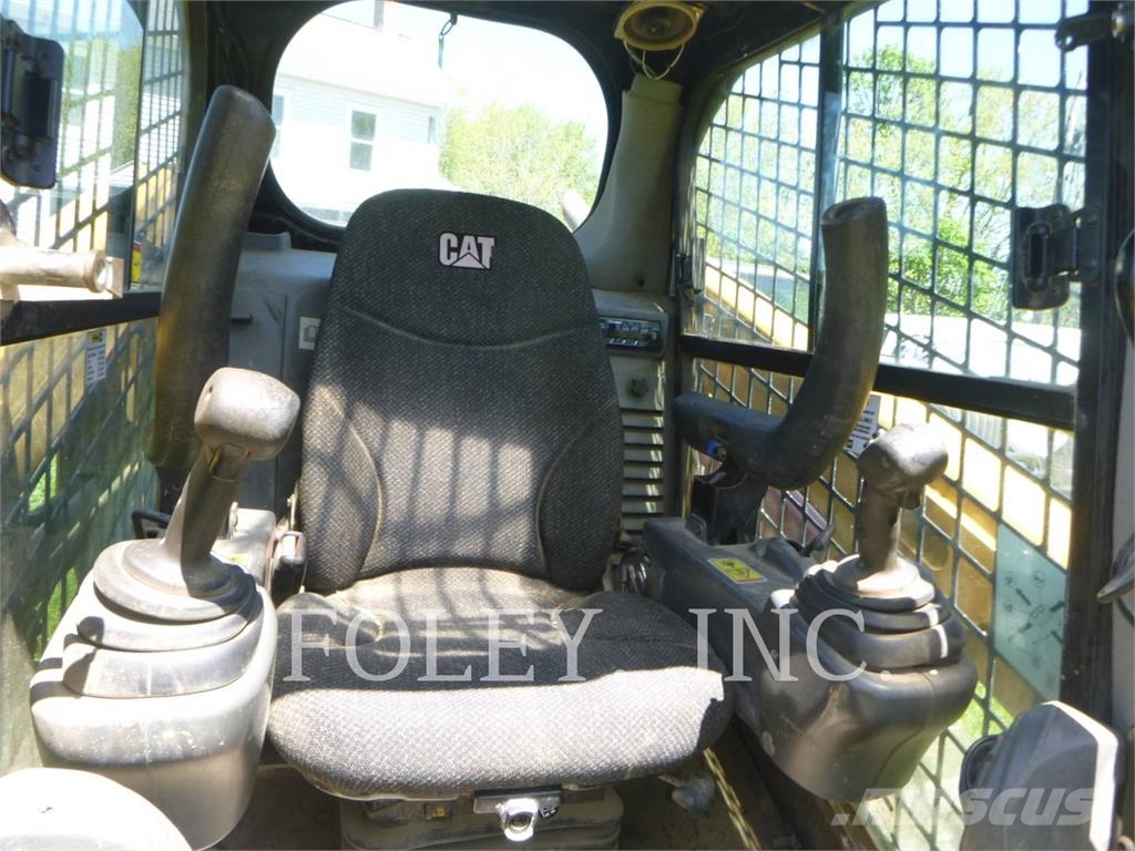 CAT 279D Roomiklaadurid