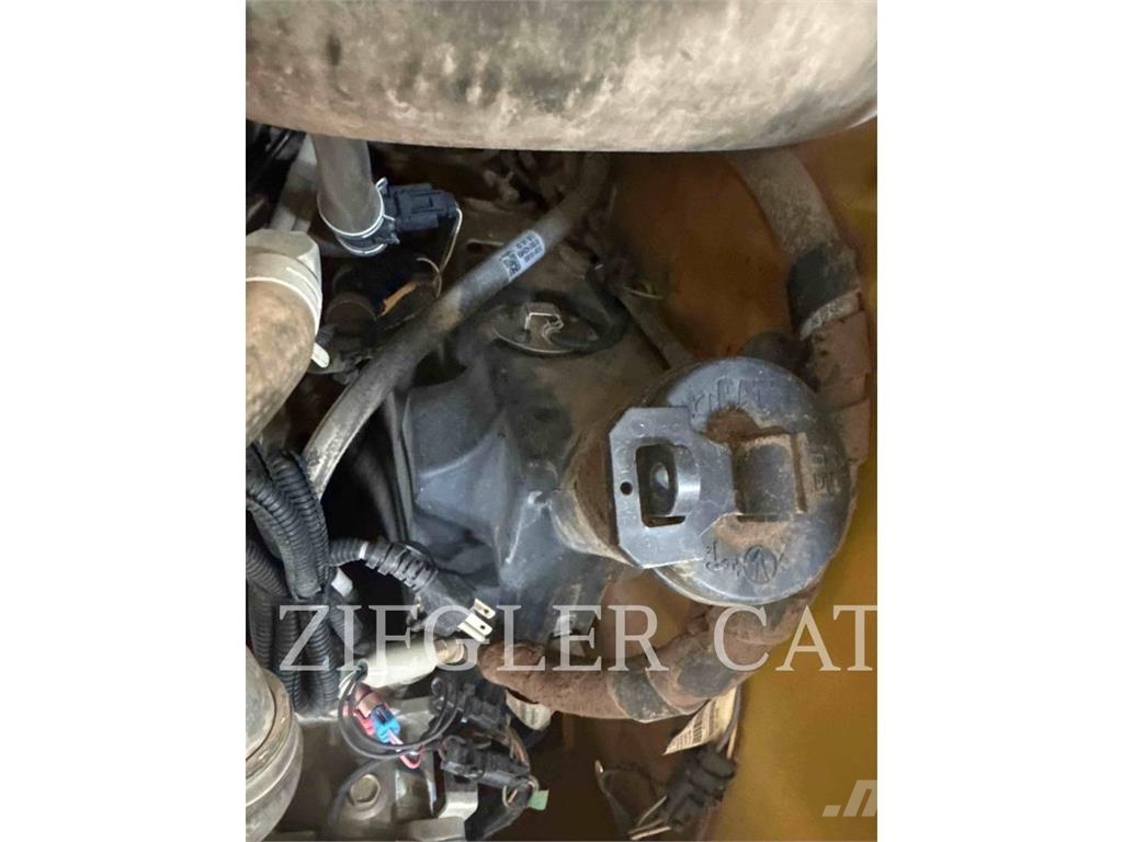 CAT 279D3 Lánctalpas homlokrakodók