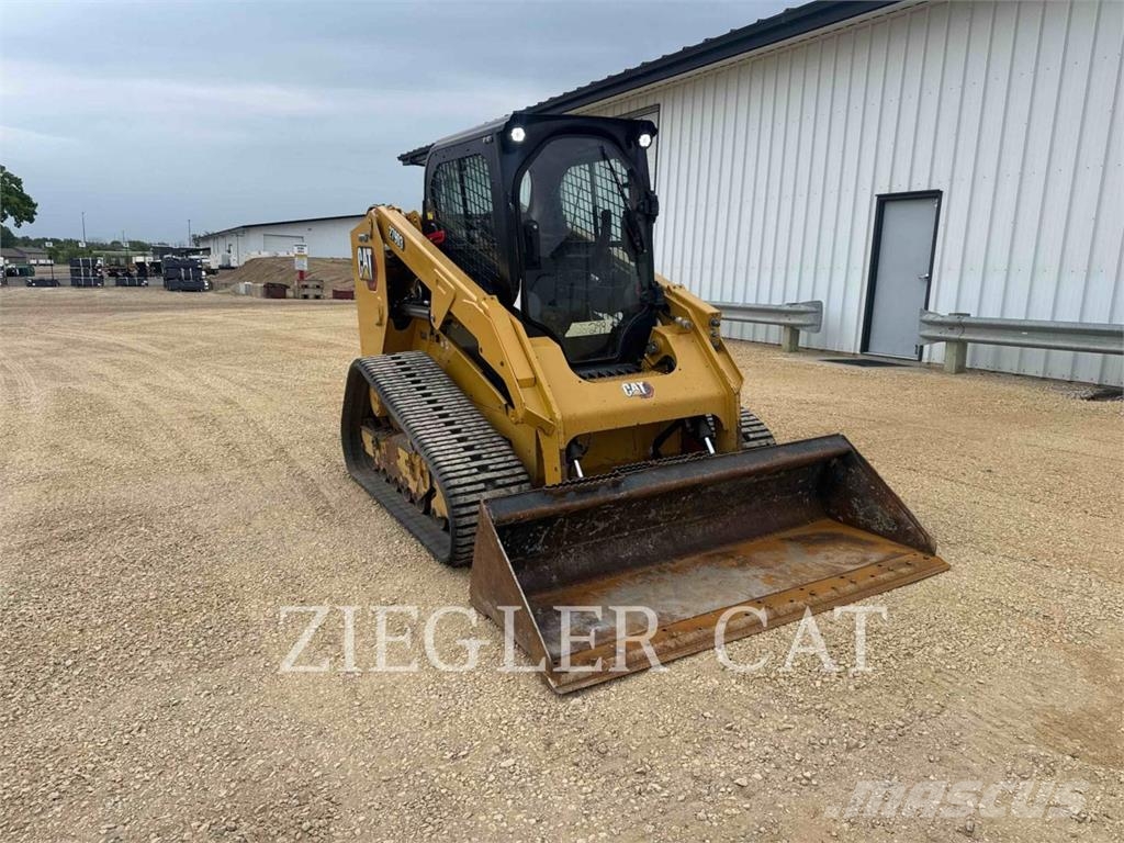 CAT 279D3 لوادر زحافة