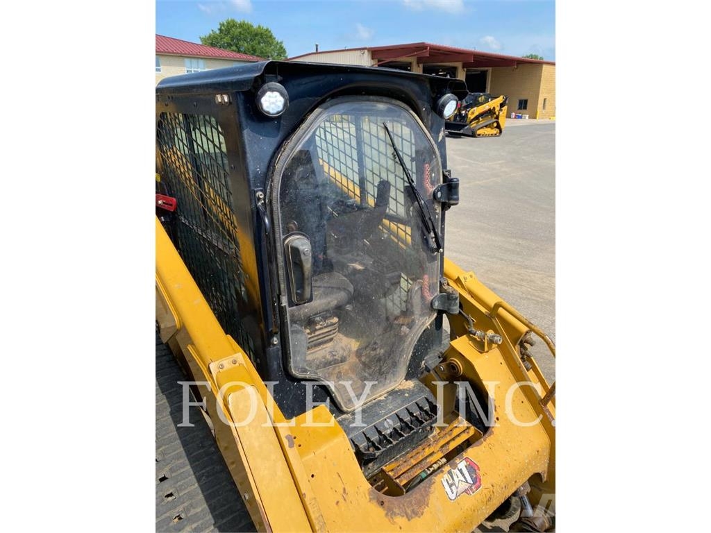 CAT 279D3 Lánctalpas homlokrakodók
