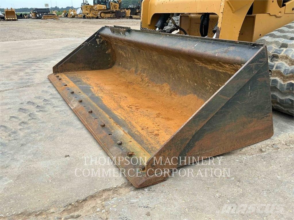 CAT 279D3 Pásové nakladače