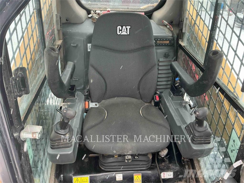 CAT 279D3 Nakladalci goseničarji