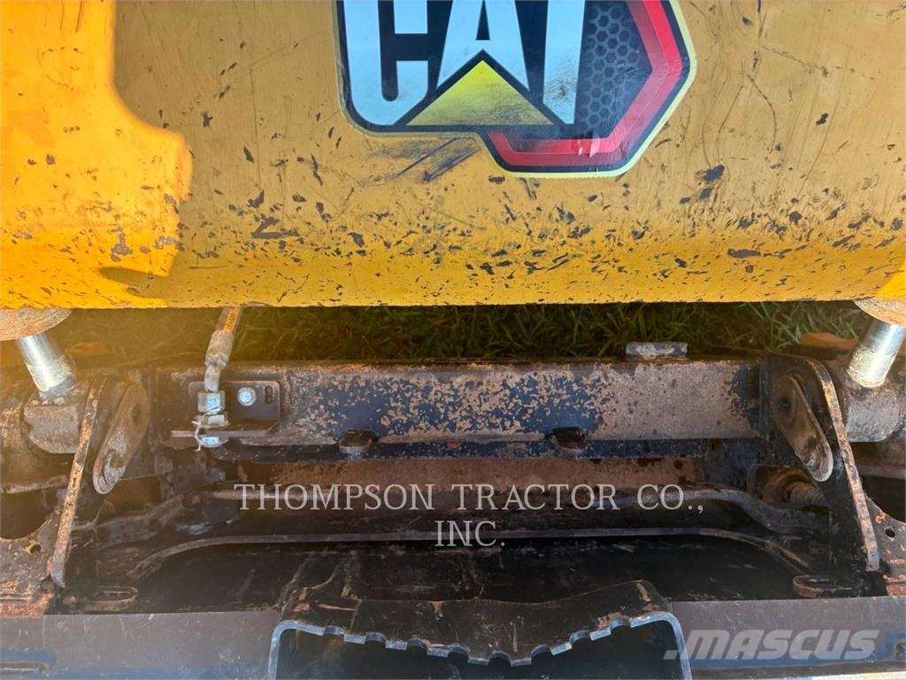 CAT 279D3 Pale cingolate