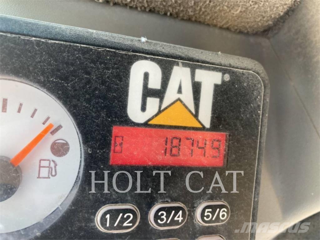 CAT 289D Crawler loaders