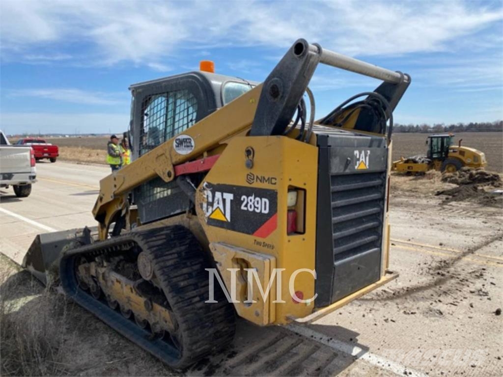 CAT 289D لوادر انزلاقية التوجيه