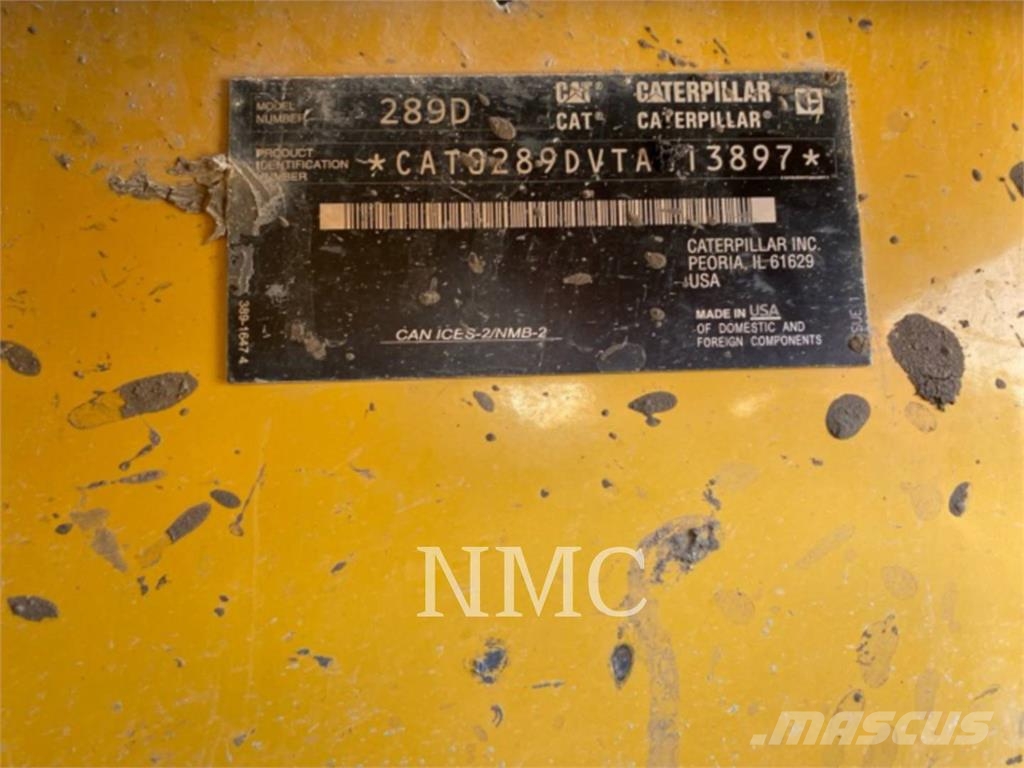 CAT 289D لوادر انزلاقية التوجيه